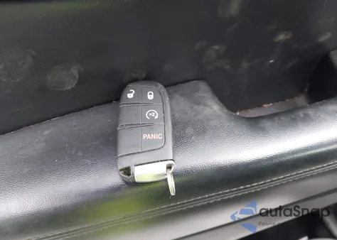 2014 Jeep Grand Cherokee Laredo from USA, damaged, VIN 1C4RJFAG3EC231435